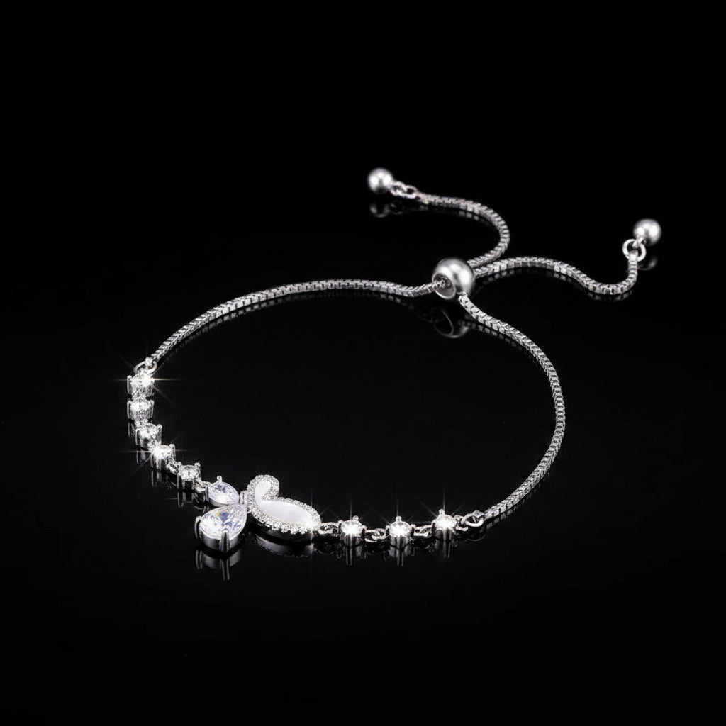 Bracelet Papillon & Coquillage Pavé Zircon – Chaîne Délicate