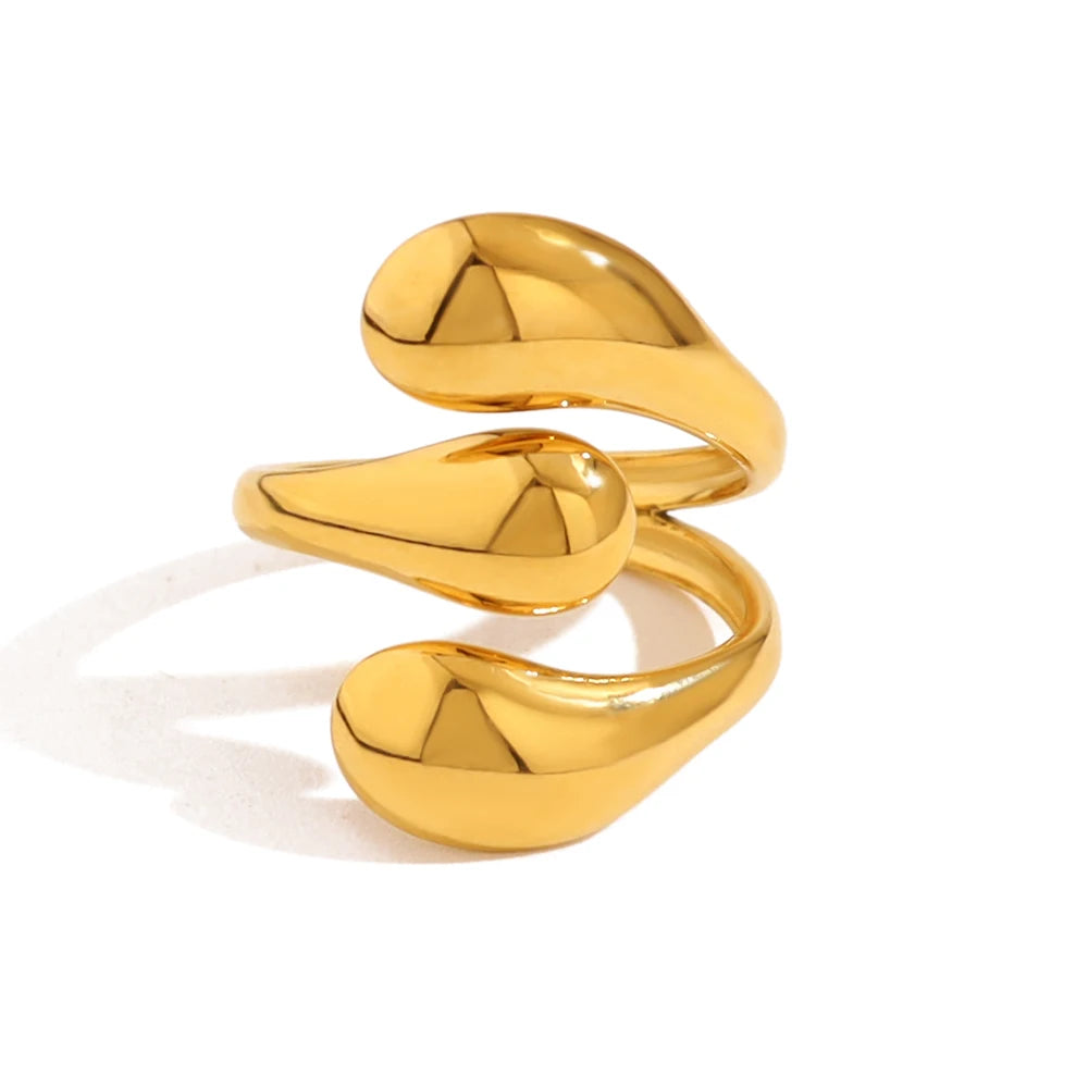 Bague Sculptée Dorée – Acier Inoxydable Plaqué Or 18K