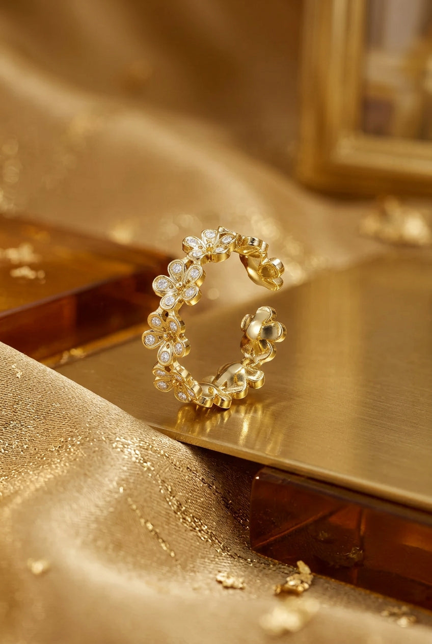 Daisy ring set with stones